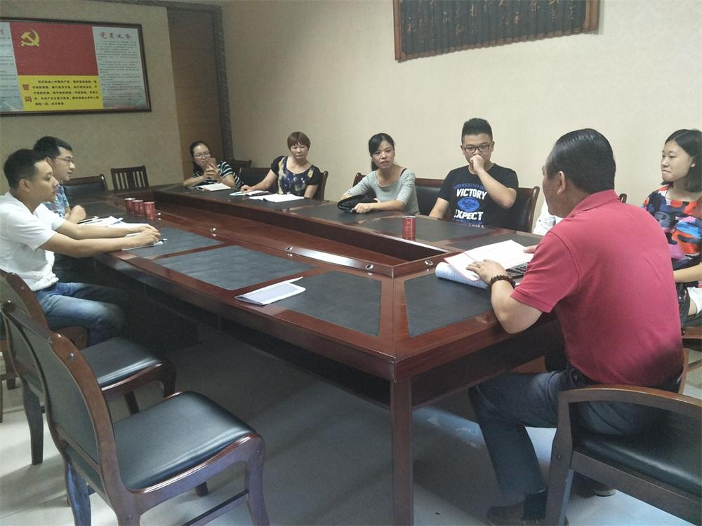 福建易順建筑工程有限公司2017年第一屆：“金秋助學(xué)，學(xué)子圓夢(mèng)，誠(chéng)信你我，感恩社會(huì)”